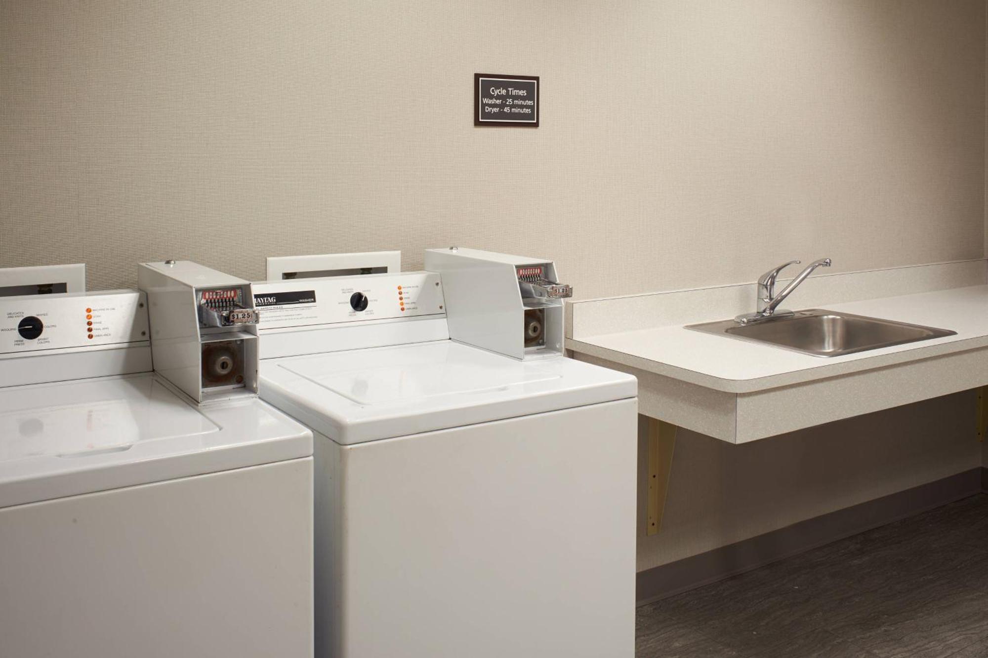 Residence Inn By Marriott Saginaw Esterno foto