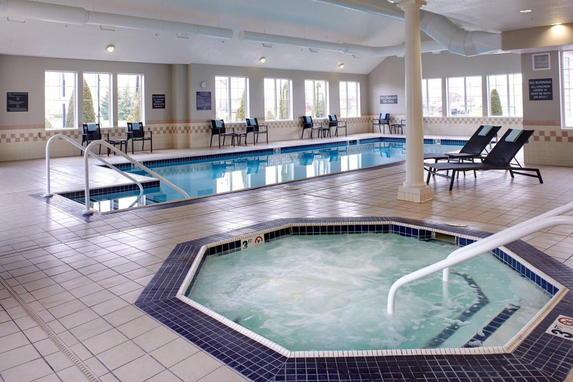 Residence Inn By Marriott Saginaw Esterno foto